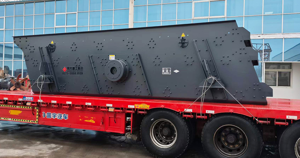邦大重工3YK1860振动筛发货山西